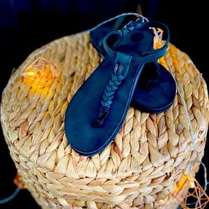 Dark Grey/Black strap sandals Rainbow 🌈 Brand.